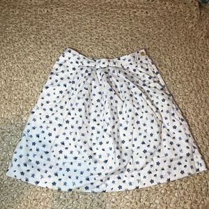 Brooks Brothers White Skirt w/ Blue Flower Pattern